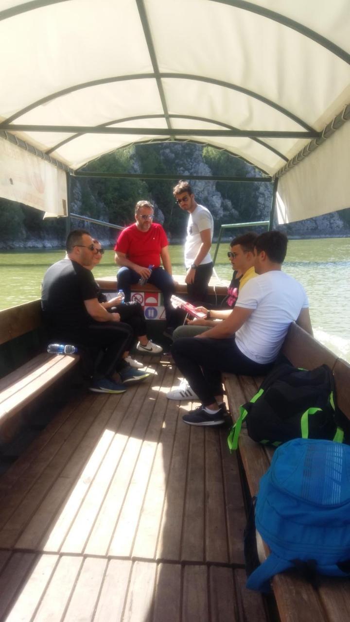 Kanjon Uvac Sjenica Kültér fotó